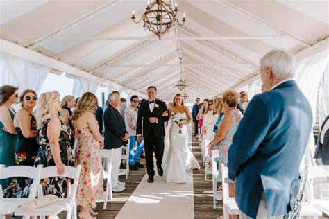 A luxurious bayside wedding, at the Regatta Place in Newport, RI | Dan ...