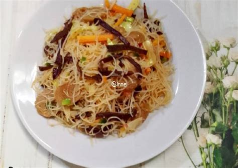 Resep Bihun Goreng Jamur Kuping Oleh Ine Ervina Cookpad