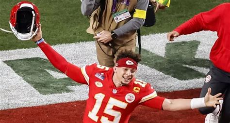 Patrick Mahomes Y Dua Lipa Entre Las100 Personas Más Influyentes Del Mundo Según La Revista