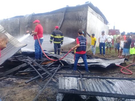 Incendio Consume Una Casa En El Carmen Manavisi N