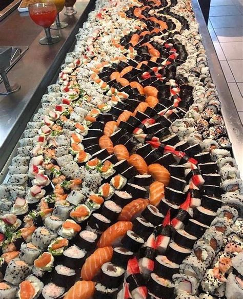 Beauitful sushi buffet 😍🍣💖 : r/sushi