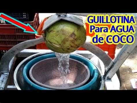 Forma Ingeniosa Para Sacar Agua De Un Coco Facil Y Rapido Youtube