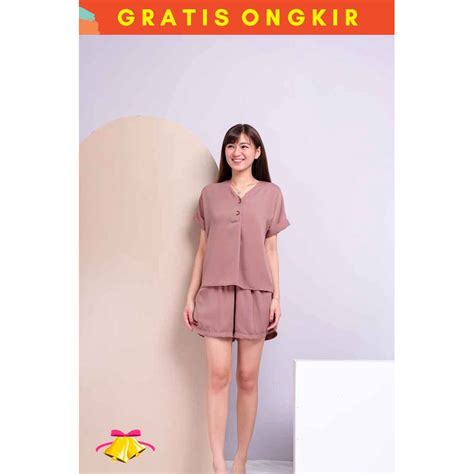 Set Choco Fesyen Wanita Pakaian Wanita Jumpsuits Di Carousell