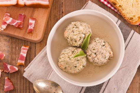 Canederli Alla Tirolese O Kn Delricetta Originale