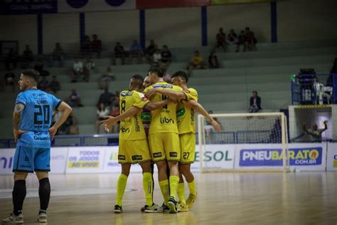 Praia Clube Bate Tubar O Gol De Gilvan E Sobe Para Na Lnf Lnf