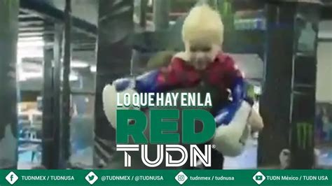 Conor McGregor juguetea en el octágono con su pequeño de 2 años TUDN