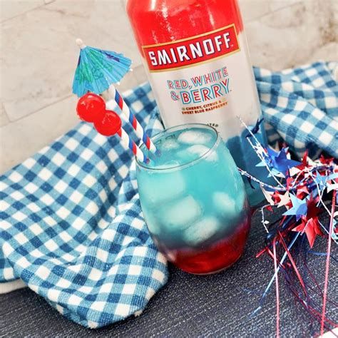 Alcoholic Drinks Best Layered Patriotic Cocktail Recipe Easy And