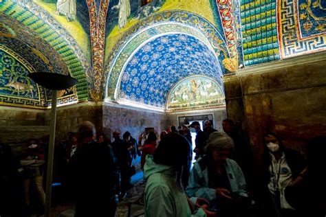 How to Visit the Mesmerizing Ravenna Mosaics (Itinerary, Travel Guide ...