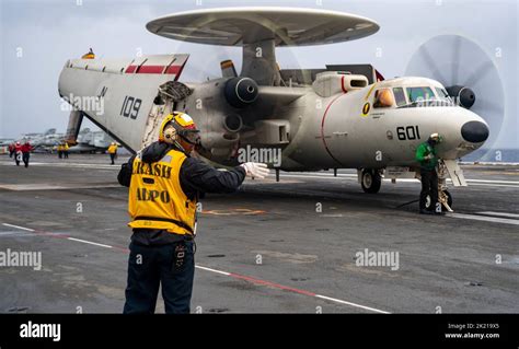 220921 N YQ181 1142 PHILIPPINE SEA Sept 21 2022 Aviation Boatswain