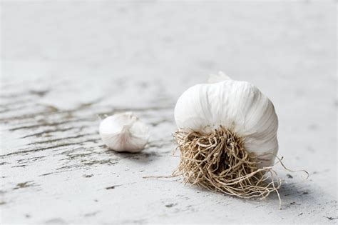 4 Cloves Of Garlic Is How Many Tablespoons Measuring Made Easy