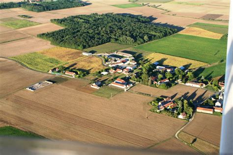 Ville de Mézières en Gâtinais Photos