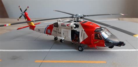 Hh 60j Jayhawk Uscg 1 72 Scale Hobbyboss Album In Comments R Modelmakers