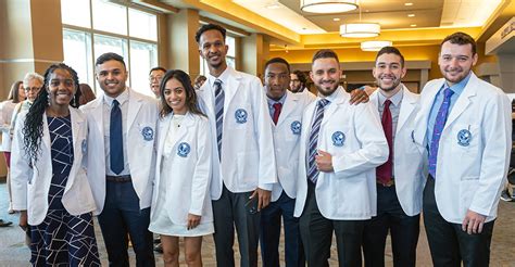 First Year Medicine Students Welcomed To Neomed At White Coat Ceremony