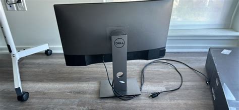 Dell U Qm Ultrasharp K Uhd Led Lcd Monitor Ebay