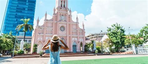 15 Da Nang Tourist Attractions That Will Make You Fall In Love With | Asia Pioneer Travel