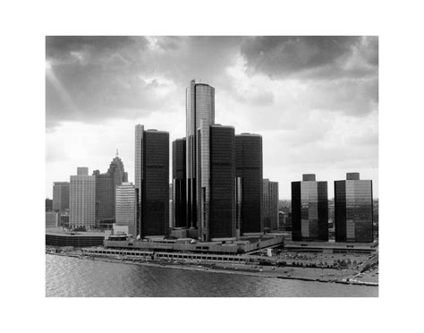 Photo Prints - DETROIT RENAISSANCE CENTER – Detroit News Photography