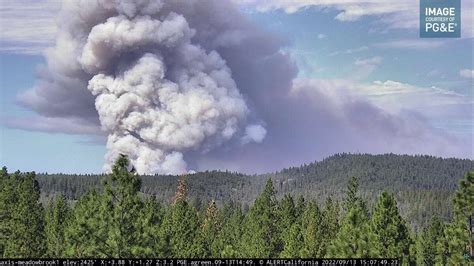 Mosquito Fire Roars To Life Again New Wildfire Nearby Closes I 80