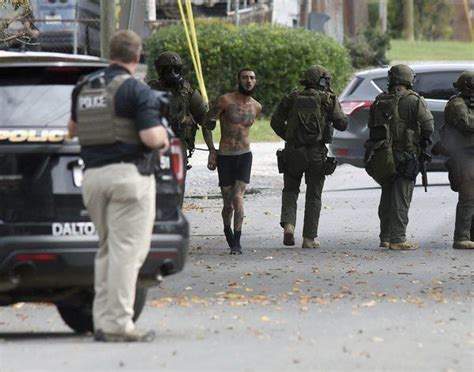 Armed Standoff Ends After Swat Team Uses Tear Gas With Video Local News Dailycitizen News