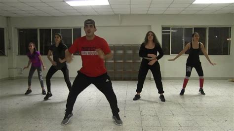 Que Tire Pa Lante Daddy Yankee Coreografia Zumba Youtube