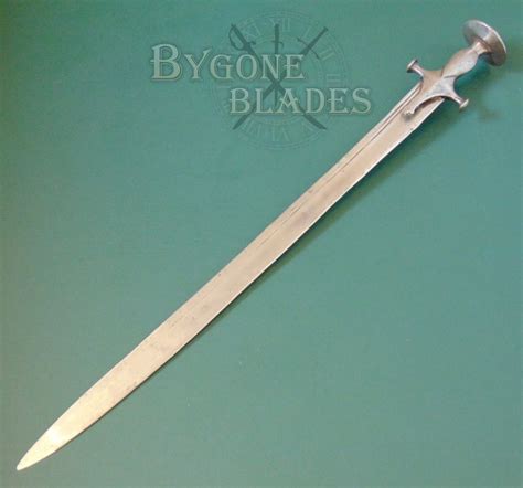 Indian Kirach. Maratha Fighting Sword circa 1840 | Bygone Blades