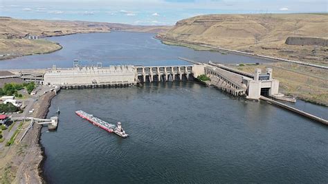 'Historic’ deal reached over Columbia River Basin fish and dams