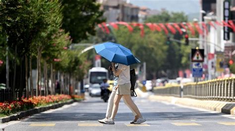 Hava S Cakl Klar Yine Art Yor Meteoroloji Den Kuvvetli R Zgar Ve