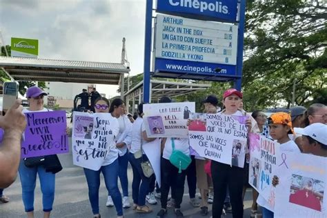 Marchan Para Exigir Justicia Por El Feminicidio De Rosa Isela En