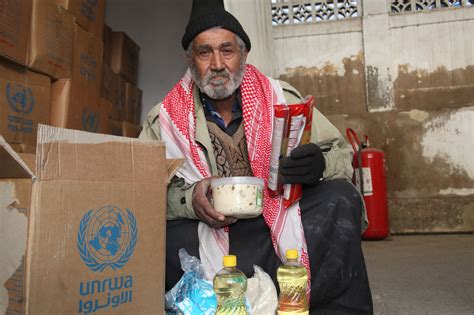 Helping Palestine Refugees In Syria Meet Their Food Needs With Support