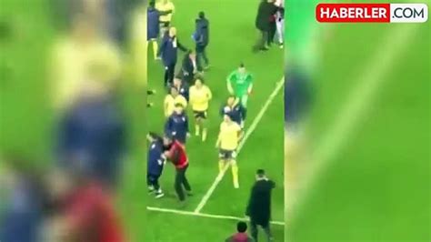 T Rk Futbolunun Utan Gecesi Trabzonsporlu Taraftar Fenerbah E Nin