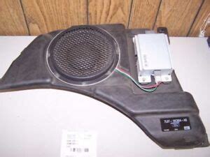 07 08 FORD ESCAPE REAR SUB WOOFER SPEAKER WITH 7L8T 18C804 AB