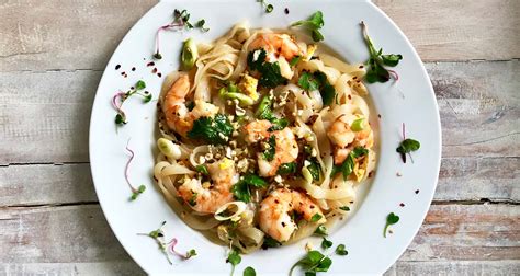 Shirataki Noodle Recipes: 18 Delicious Low-Carb Pasta Dishes