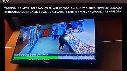 Gerak Gerik AKBP Buddy Alfrits Towoliu Terekam CCTV Sebelum Tertabrak