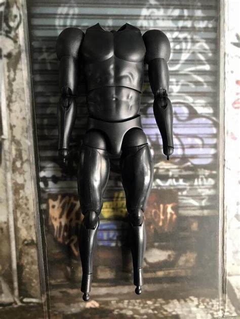 1 6 Hot Toys Marvel Studios The First Ten Years 1 6 Scale Captain