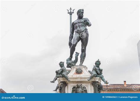 Neptune statue in Bologna stock image. Image of bologna - 109866563