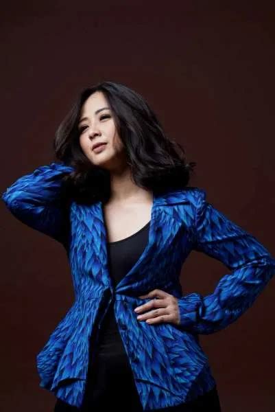 dulu rela jadi  kedua   astrid  menjadi ratu