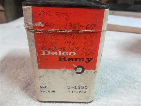 NOS DELCO REMY DISTRIBUTOR VACUUM ADVANCE UNIT P N D 1350 1116204