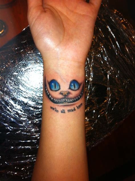 70 Cute Wrist Tattoos For Girls