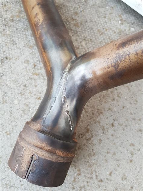 Arrow Exhaust Pipe Cracked