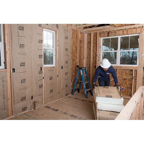 Johns Manville 15 R Wall Kraft Faced Fiberglass Batt Insulation 103 97 Sq Feet 23 Inches W X