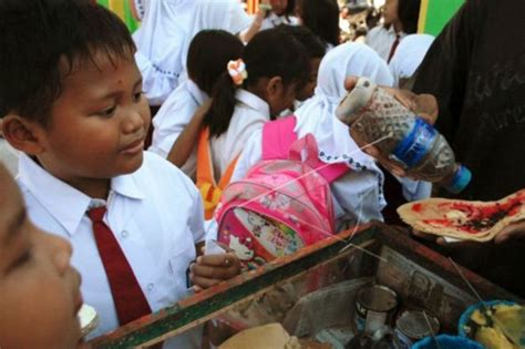 Detail Gambar Jajan Di Sekolah Koleksi Nomer 18