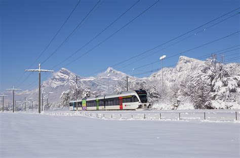 Rabe Der Thurbo Zwischen Bad Ragaz Und Maienfeld