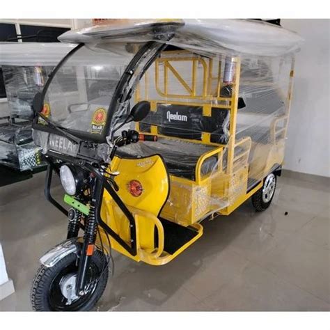 Neelam Dexter Yellow Battery E Rickshaw At Rs 205000 Battery Operated