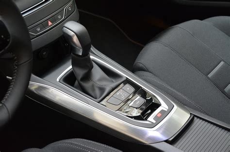 Essai Peugeot 308 enfin une bonne boîte automatique en essence