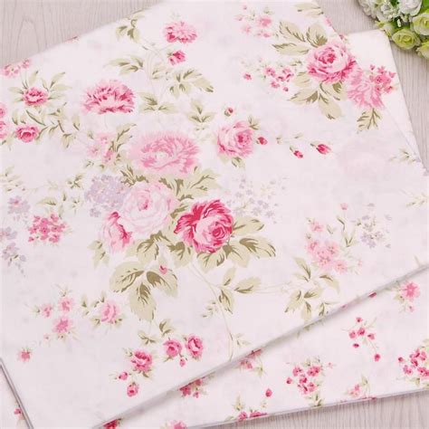 Roses Fabric 100 Cotton Vintage Floral Pink Red Roses White Etsy