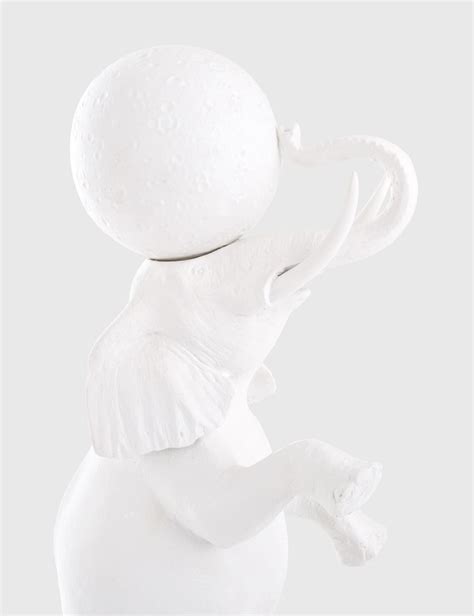 Seletti Elephant Lamp Hbx Globally Curated Fashion And Lifestyle