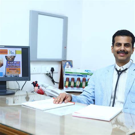 Dr G Sengottuvelu Heart Clinic Heart Hospital In T Nagar