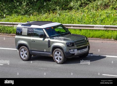 Land Rover Defender Hard Top La Versi N Comercial