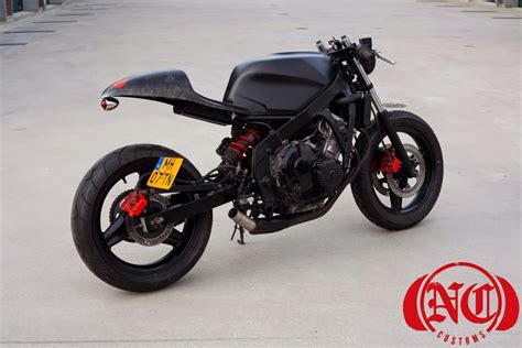 Honda Cbr F Cafe Racer Garage Cafe Racers Customs Passion