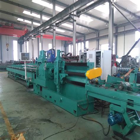 China Semi Automatic Carbon Steel Bar Peeling Machine Manufacturers