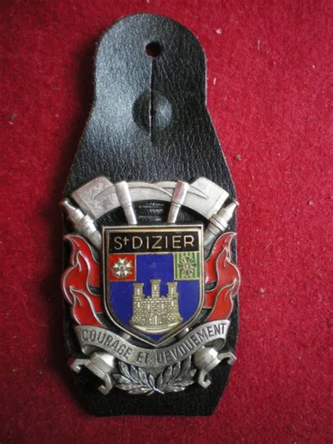 Insigne De Pompiers Pucelle Sapeurs Pompiers De Saint Dizier X Eur